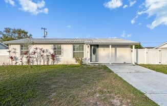 Coastal Waterfront Living in Apollo Beach – 3 Bed | 2 Bath