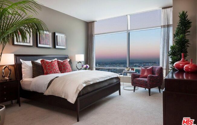 1 bed, 2 baths, 1,320 sqft, $5,695, Unit 34C