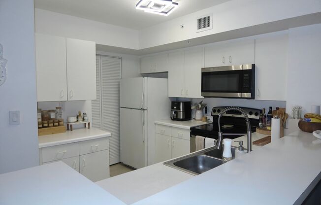 2 beds, 2 baths, 1,124 sqft, $2,600, Unit Bedroom 1