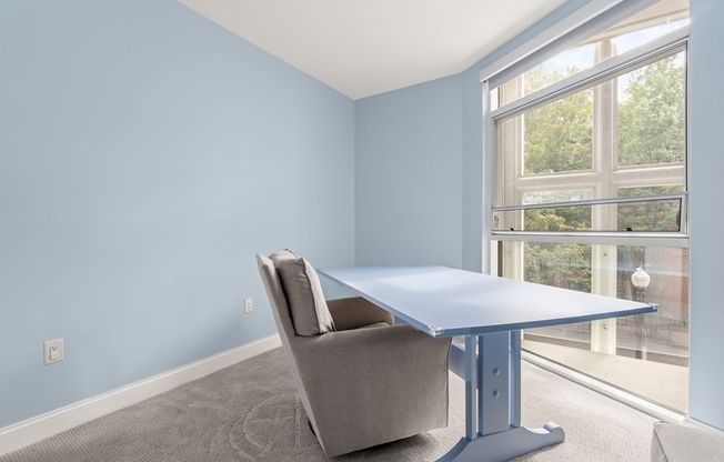 3 beds, 2.5 baths, 1,830 sqft, $5,500, Unit 206