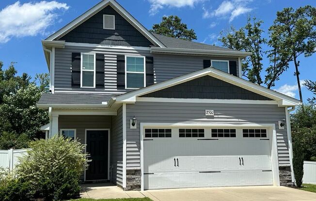 3 Bedroom, 2.5 Bath in a Cul-de-sac off Bingham Dr with a 2 Car Garage.