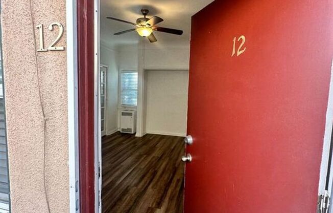 715 E 5th Street
