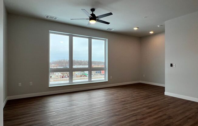 Studio, 1 bath, 569 sqft, $1,600, Unit WR 305-224