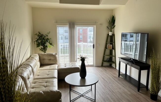 2 beds, 2 baths, 1,190 sqft, $1,695, Unit 312