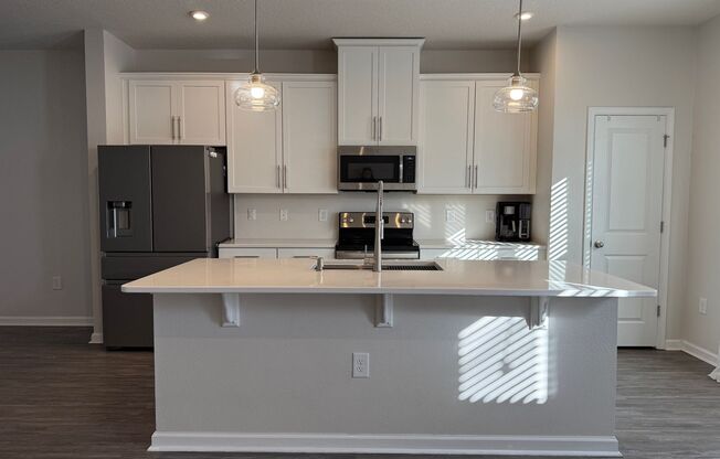 Like New Townhouse in Hamlin