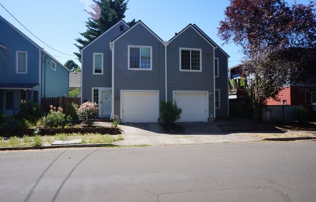 St Johns 3 bedroom 2 bathroom beauty!