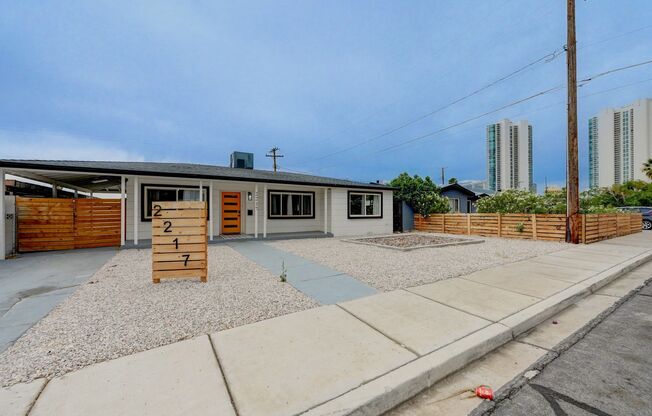 Fully Furnished or Unfurnished 3 BR / NO HOA