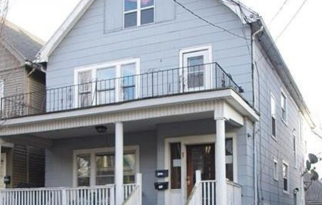 97 BRIGGS AVE