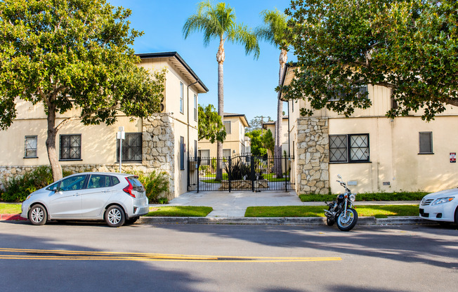 3300 Castle Heights Ave