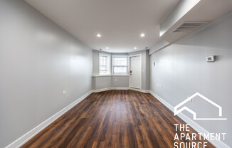 3328 W CONGRESS PKWY