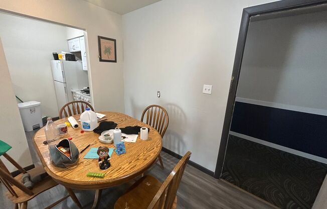 1 bed, 1 bath, $995, Unit 122