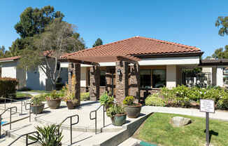 Spacious comfort in Shadowridgeâs most desirable setting.