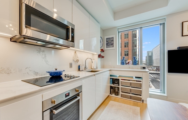 Studio, 1 bath, 506 sqft, $4,500, Unit UNIT 818
