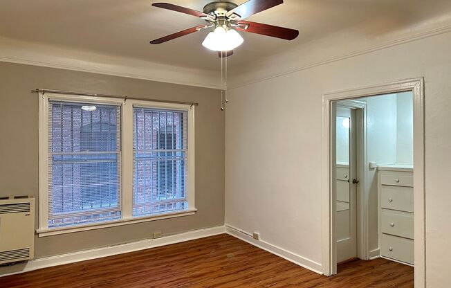 223-1724 N EDGEMONT ST