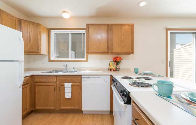 Pebble Creek Townhomes | Kitchen