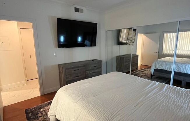 1 bed, 1 bath, $2,195, Unit # 229