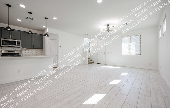 1656 S 83 WAY