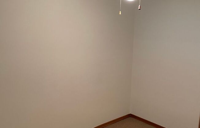 1 bed, 1 bath, 600 sqft, $1,600, Unit Lower North