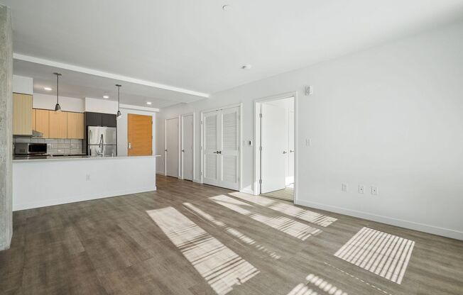 1 bed, 1 bath, 653 sqft, $1,825, Unit 205