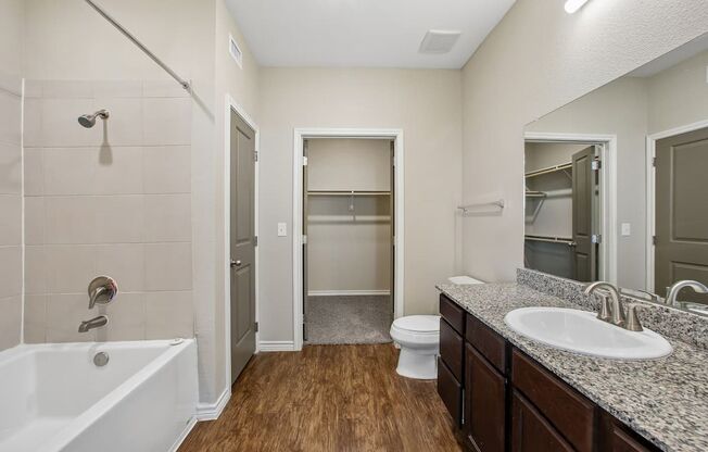 3 beds, 2 baths, 1,248 sqft, $1,959, Unit 918