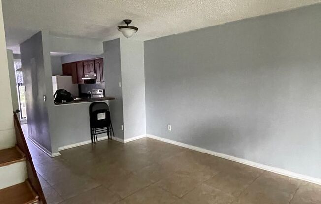 2 beds, 2.5 baths, $1,800, Unit #108