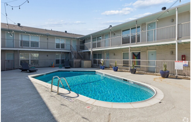 1 bed, 1 bath, 376 sqft, $1,267, Unit 115