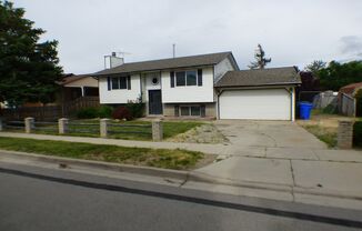 Great 4 Bed 2 Bath Home in West Jordan