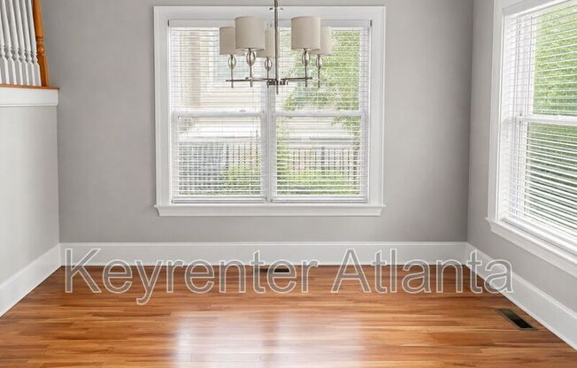 479 WOODWARD AVE SE