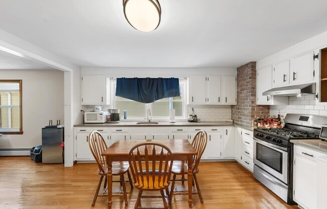 57 Newbury St