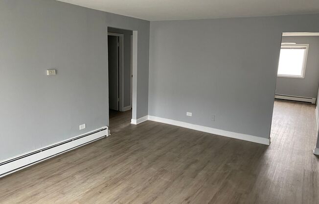 Pulaski Apartments LLC