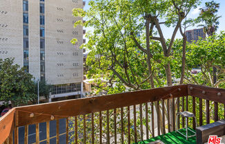 1340 S BEVERLY GLN BLVD