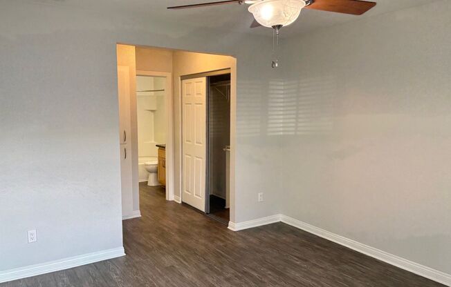 1 bed, 1 bath, 736 sqft, $2,195, Unit C018