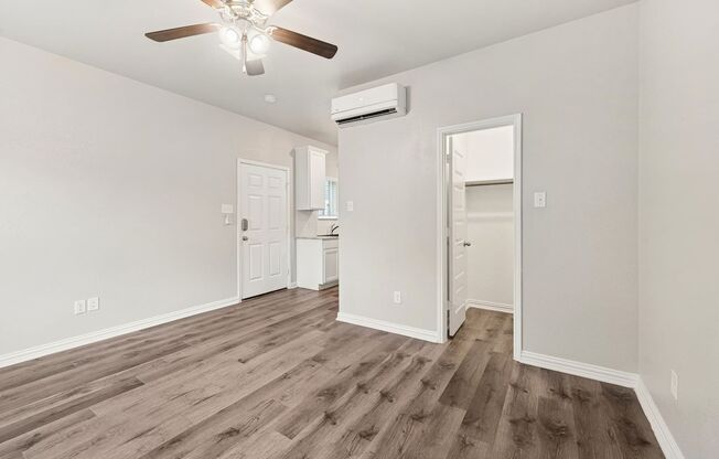 Studio, 1 bath, 364 sqft, $1,149, Unit 10167P
