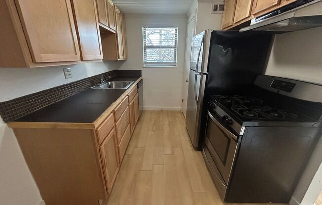 1 bed, 1 bath, 530 sqft, $1,349, Unit PPLA-205