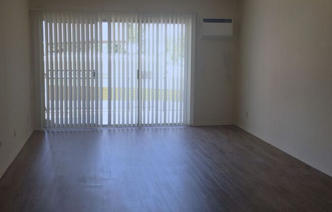 518 E. CYPRESS