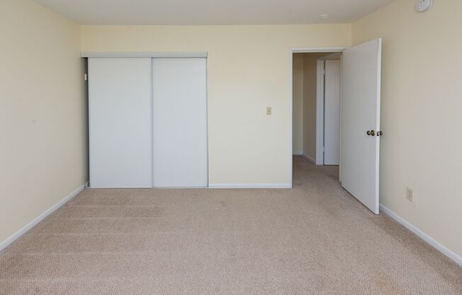 2 beds, 1.5 baths, 1,200 sqft, $2,345, Unit 502J