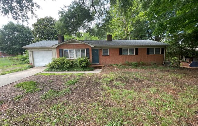 Large 3 bedroom 1.5 bath house available!