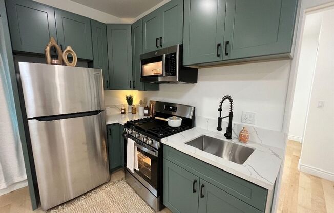 Live in the heart of Silver Lake at 1101 Westerly Terrace