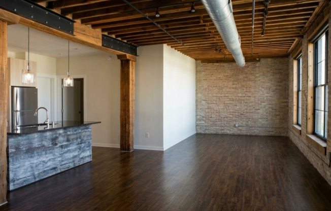 2 beds, 2 baths, 1,460 sqft, $3,500, Unit 504