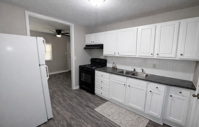 Charming 2-Bedroom Home in Gastonia – Convenient Location!