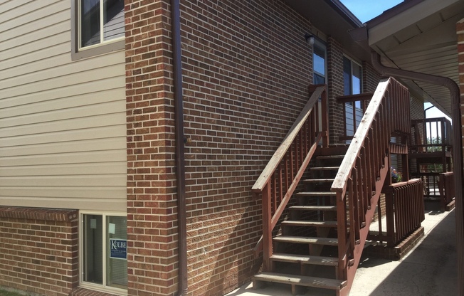 310 Hacker Ct