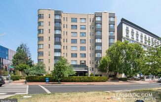 1 Scott Circle, NW #108