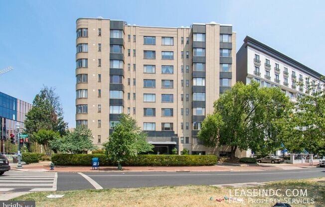 1 Scott Circle, NW #108