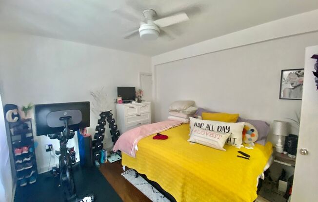 1 bed, 1 bath, $1,995, Unit # 106
