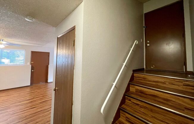 1 bed, 1 bath, 720 sqft, $1,045, Unit 1204