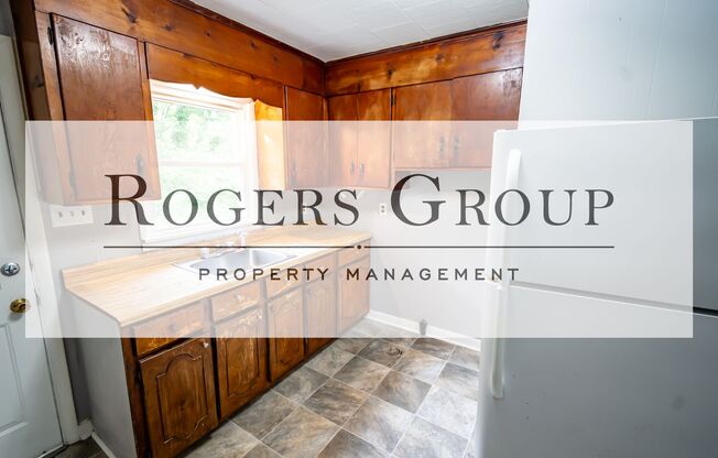 #389*** - 839 Vaughan St Duplex