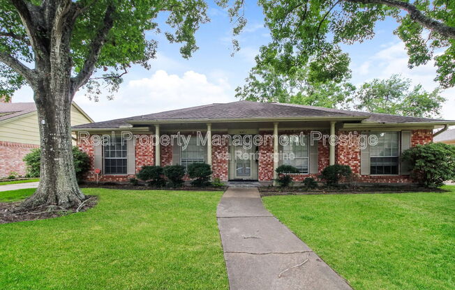 16411 CLEARCREST DR