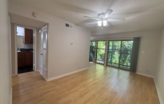 1 bed, 1 bath, 596 sqft, $1,299, Unit WIL-135
