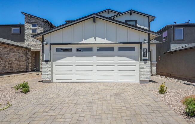 Brand new home! 3 bedroom, 2.5 bathroom in Prescott