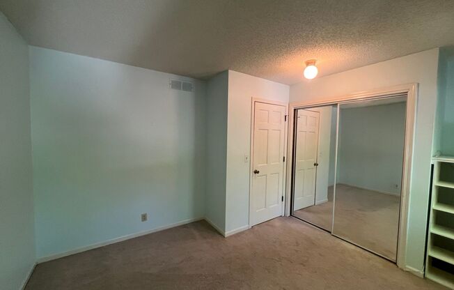 3 beds, 2.5 baths, $1,750, Unit # 3